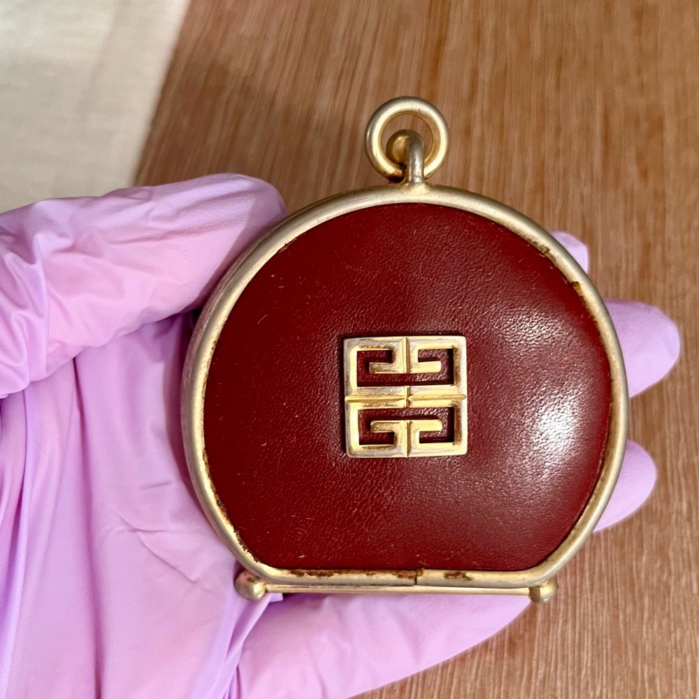 GIVENCHY Leather Coin Purse Gold Hardware Vintage Kisslock
